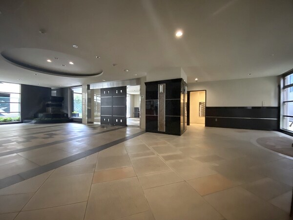 ロビー・ラウンジ