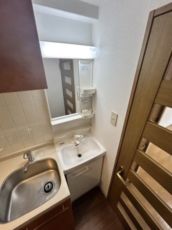 洗面・脱衣所(★浴室)