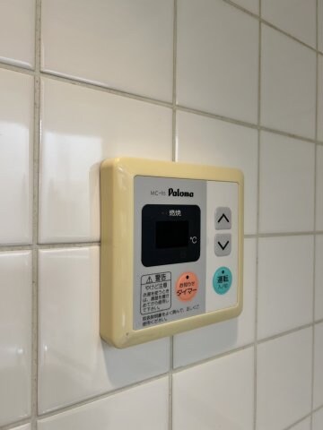 物件内観写真16　(エントランス)