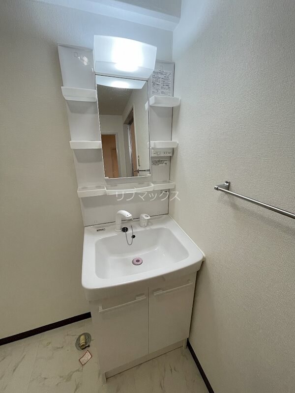 洗面・脱衣所(別部屋参考写真)