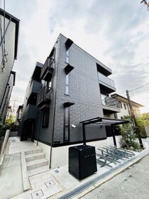 リラフィナート西宮北口の外観写真