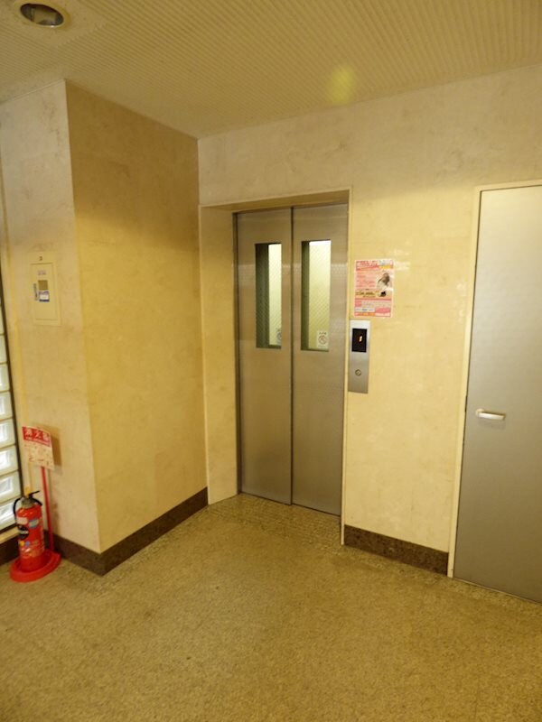 ロビー・ラウンジ