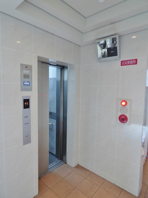 物件内観写真20　(モニター付きのエレベーター)