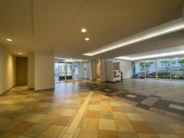 ロビー・ラウンジ