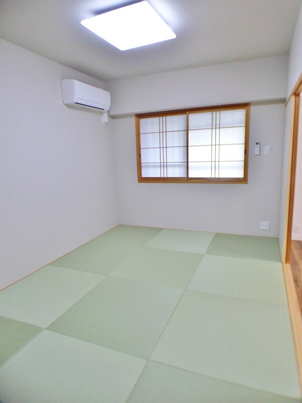 和室(琉球畳の和室)