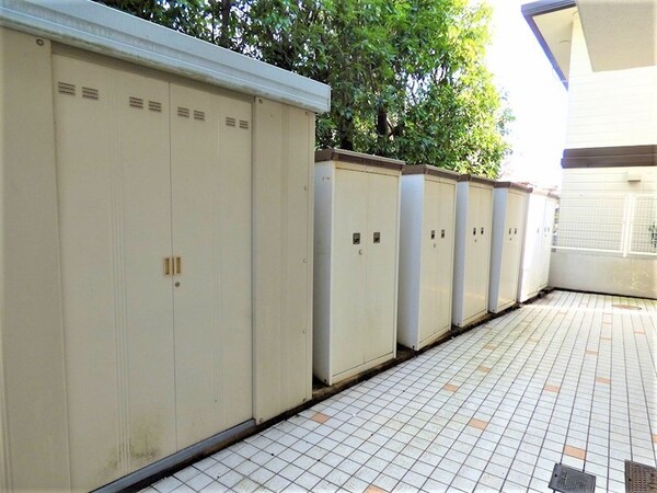 建物設備(トランクルーム)