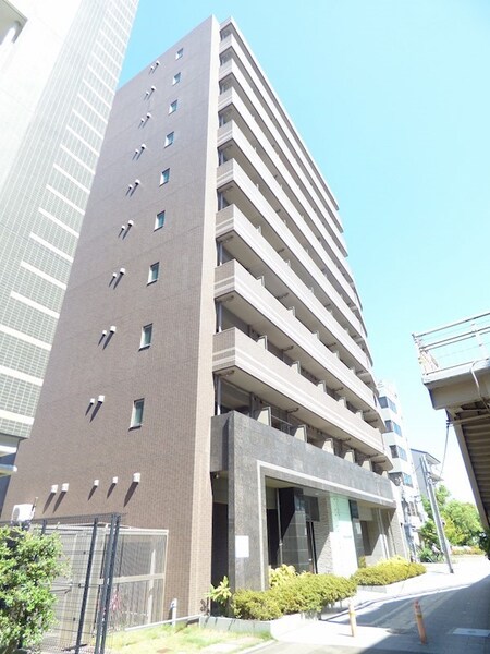 アーデン甲子園外観写真