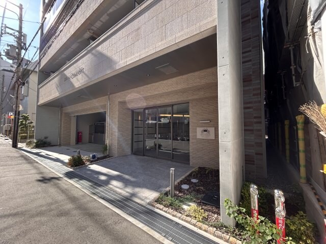 物件外観写真2　(ライフ 神戸駅前店（326m）)