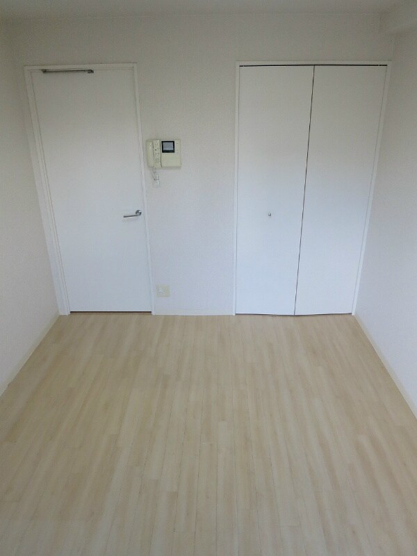 居室(☆柱がなくお部屋のレイアウトもしやすいと思います！)