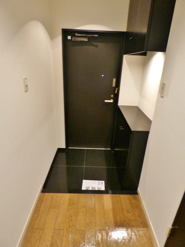 玄関(別部屋参考写真)