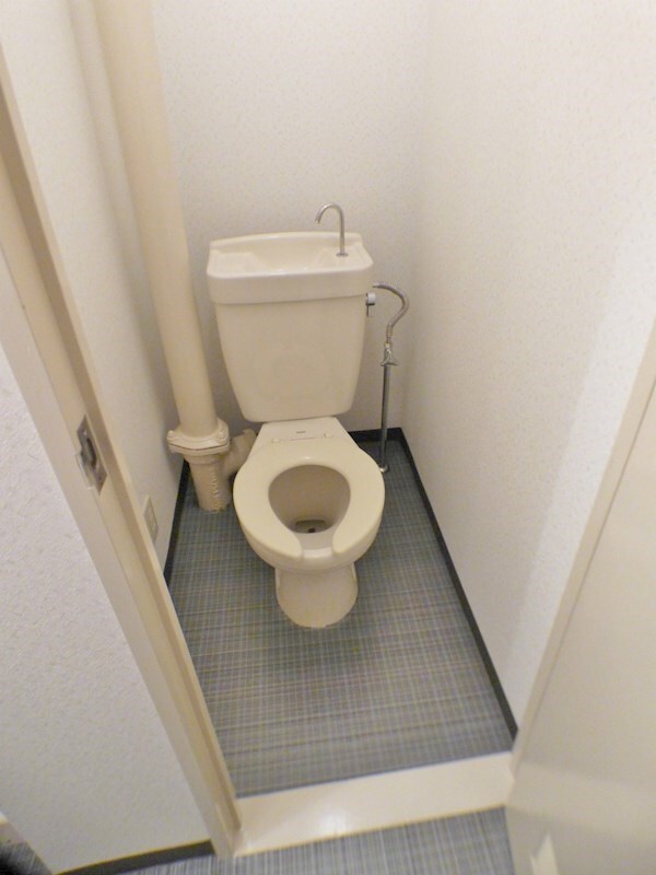 トイレ(別部屋参考写真)