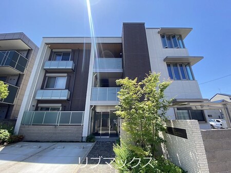 シャーメゾンヒュッゲ武庫川外観写真