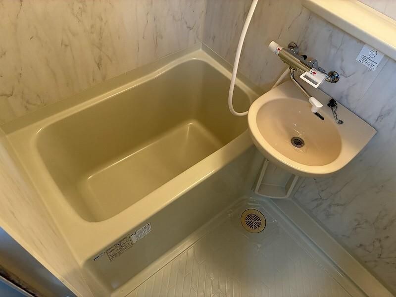 物件内観写真11　(洗面台)