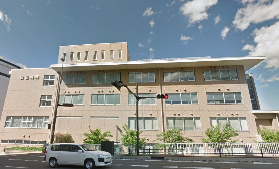 物件外観写真9　(安田病院（402m）)