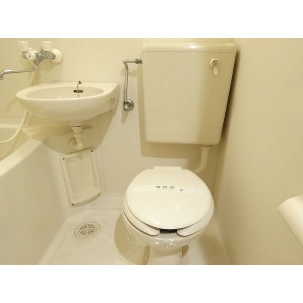 物件内観写真12　(洗面台)