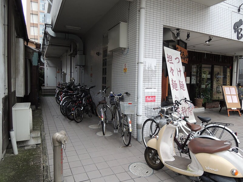 物件内観写真10　(駐輪スペース)