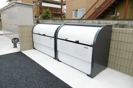 物件内観写真16　(ごみ置場)