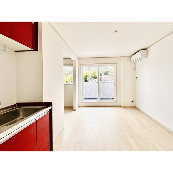 物件内観写真2　(※同シリーズの室内写真となります。)