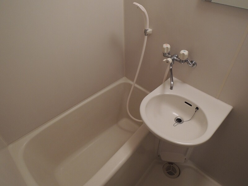 物件内観写真9　(他のお部屋の写真です。)