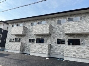 リベルテ栗生外観写真