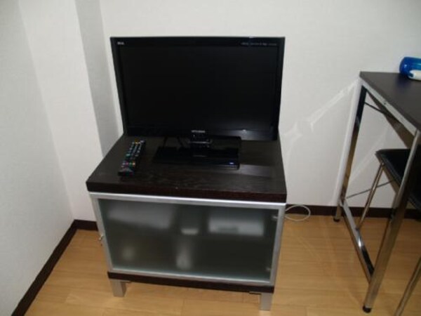 キッチン(液晶テレビ)