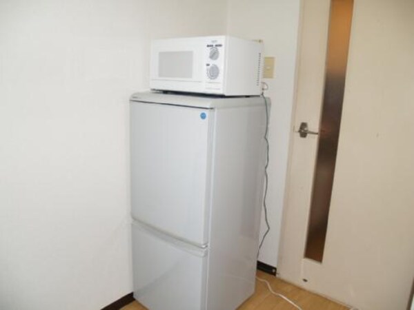 建物設備(冷蔵庫　電子レンジ)