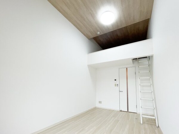 居室(同シリーズタイプの室内写真となります)