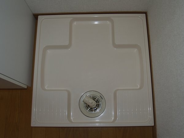 物件内観写真11　(洗濯機置き場)