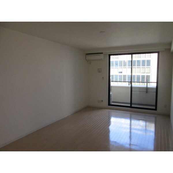 物件内観写真7　(反転)