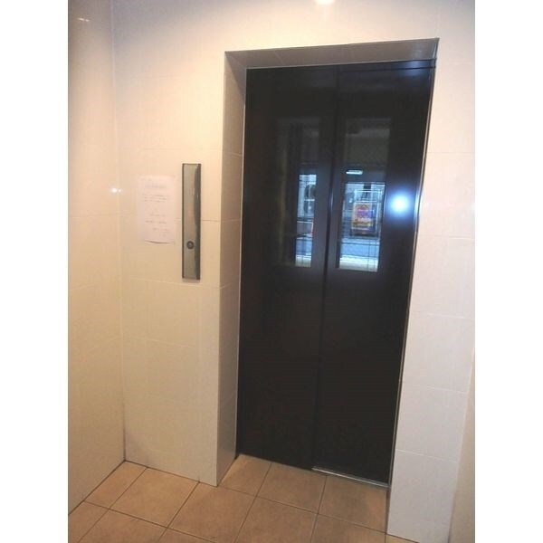 物件内観写真13　(EV)