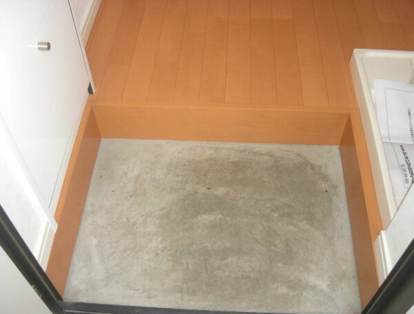 玄関(同タイプのお部屋の写真です。)