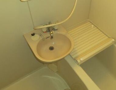 物件内観写真11　(洗面台)