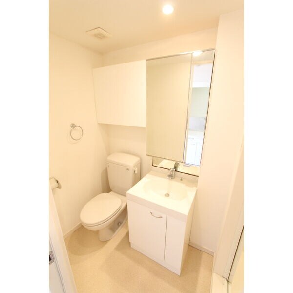 洗面・脱衣所(同室シリーズの物件となります。)