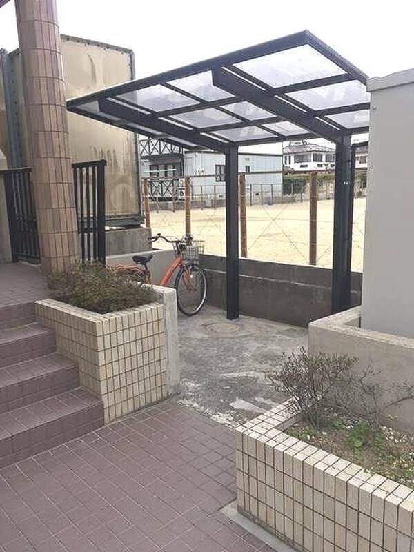 建物設備(駐輪場)