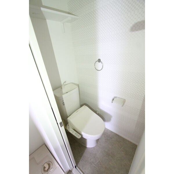 トイレ(同タイプの写真です。)