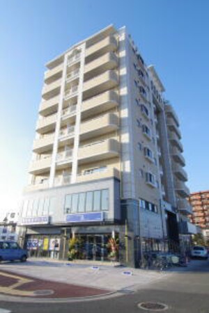 アルヴィエール外観写真