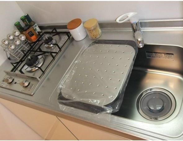 物件内観写真4　(同タイプのお部屋の写真です。)