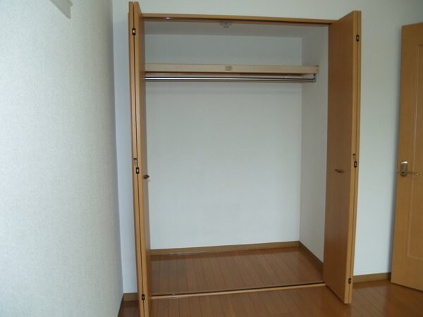 収納(各部屋にクローゼット完備！)