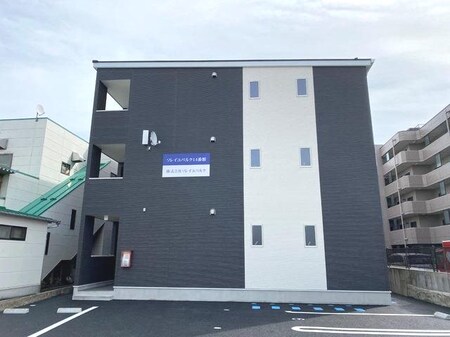 ソレイユパルク１４番館外観写真