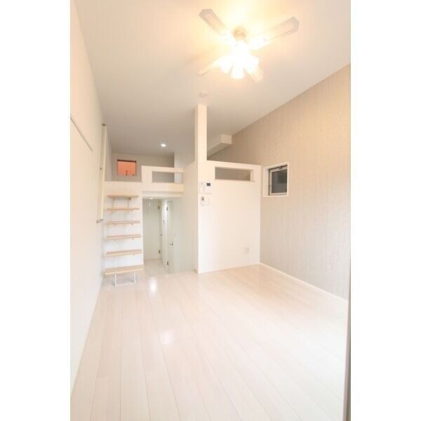 物件内観写真3　(同タイプのお部屋の写真です。)