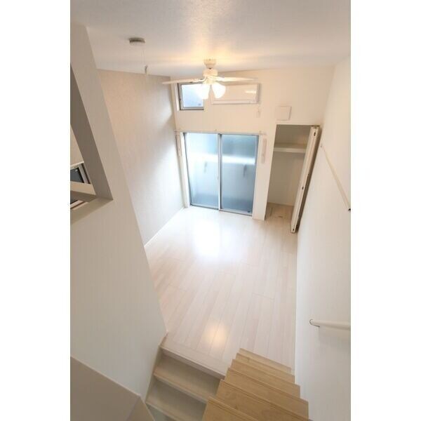 物件内観写真14　(同タイプのお部屋の写真です。)