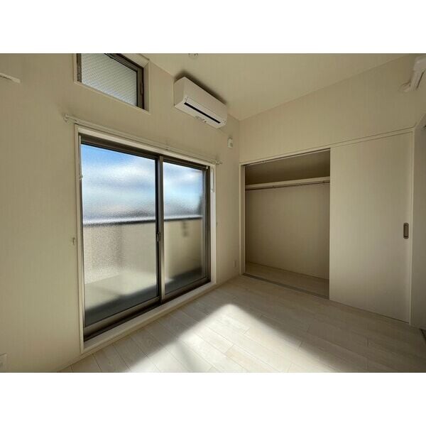 居室(※同シリーズの写真になります。)