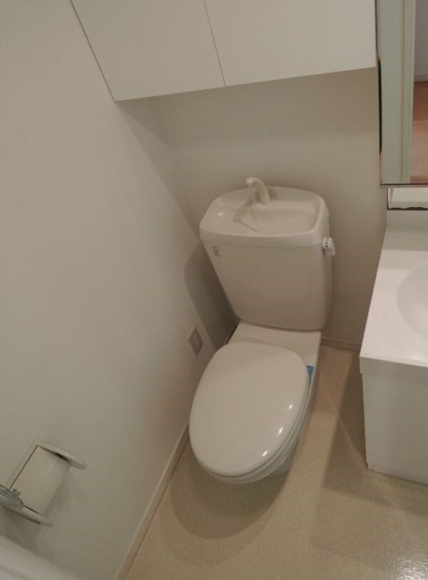 トイレ(同タイプの写真です。)