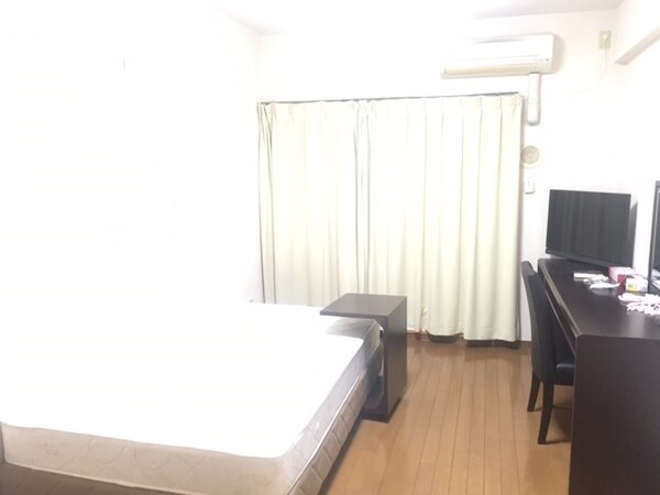 居室(家具家電付きです)