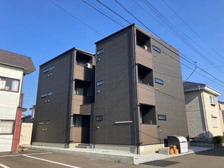 REGALESTボヌール南仙台外観写真