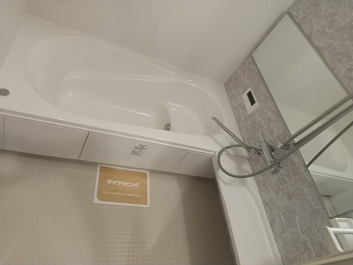 物件内観写真5　(※別号室の室内写真)