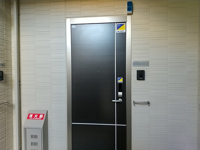 物件内観写真9　(※別号室の室内写真)