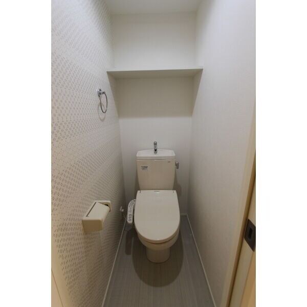 物件内観写真8　(同タイプのお部屋の写真です。)