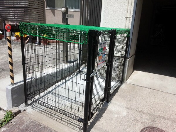 建物設備(ゴミ置き場)