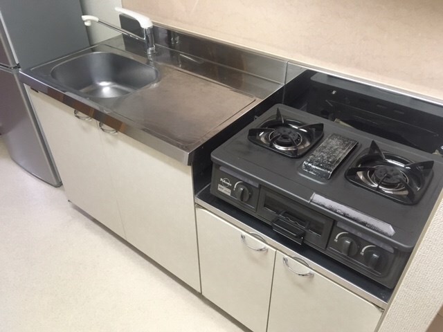 物件内観写真6　(2口ガスコンログリル付き！)